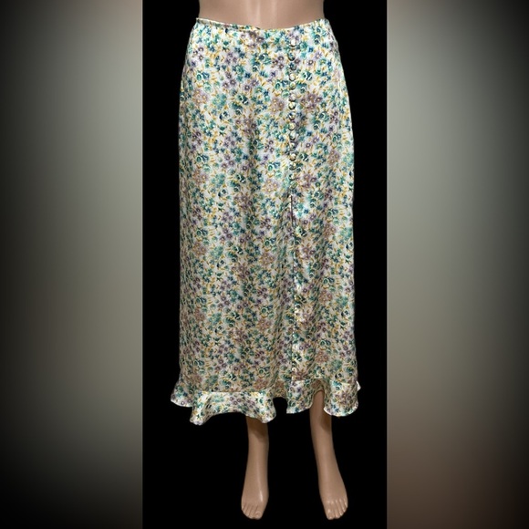 ZARA Women’s L XL Satin Floral Midi Skirt Button Slit Ruffle Hem Vintage Style - Picture 2 of 7